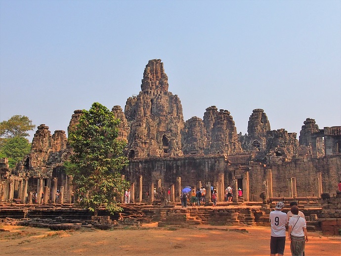 BAYON