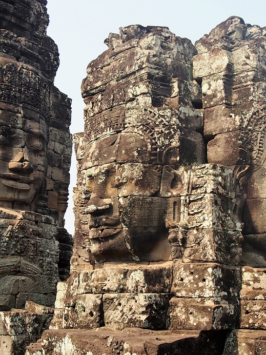 BAYON