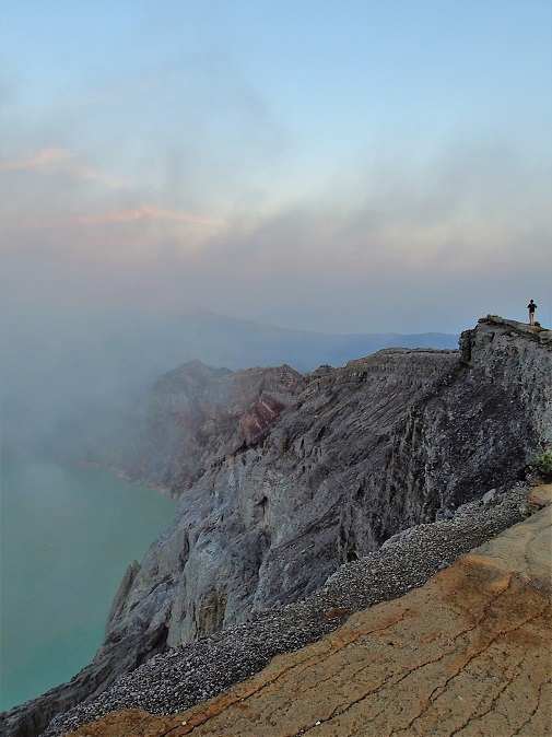 VOLCAN IJEN   