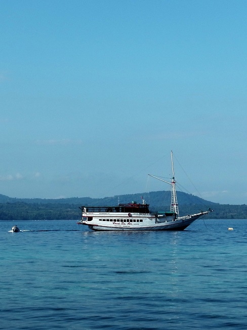  NOTRE BATEAU 