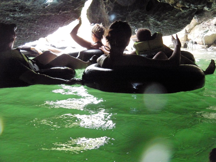 grotte immergée Vang Vieng