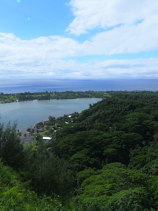 Huahine  