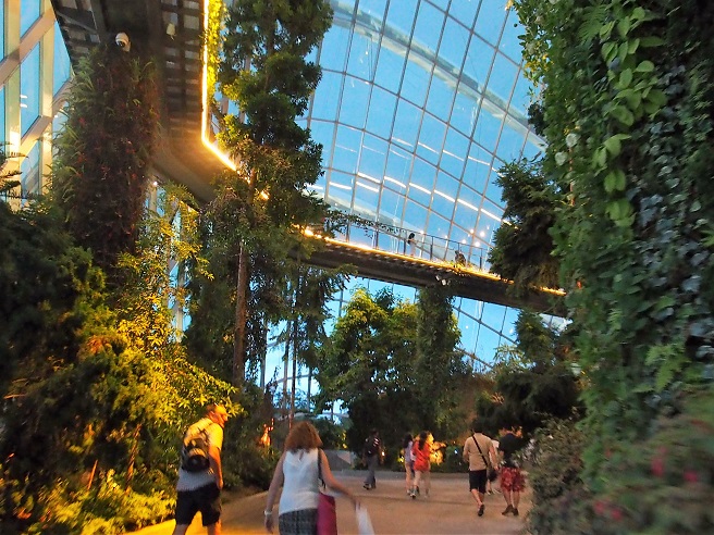 GARDEN BY THE BAY   